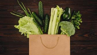 減肥妙招 國外食堂幫員工管理體重-易網<a href=http://m.aoa7937.com/ target=_blank class=infotextkey>健康養生</a>網 減肥妙招 國外食堂幫員工管理體重