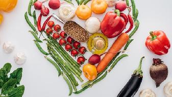 減肥提示 3種食物一定要在晚上吃-易網(wǎng)健康<a href=http://m.aoa7937.com/jkys/ target=_blank class=infotextkey>養(yǎng)生</a>網(wǎng) 減肥提示 3種食物一定要在晚上吃