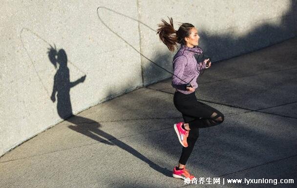 為什么千萬(wàn)不要跳繩減肥，5類人不合適(附跳繩減肥減脂正確法)