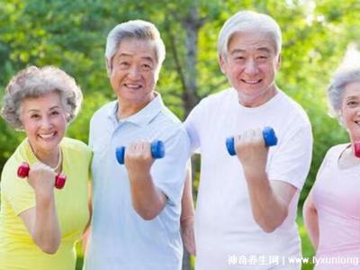 跑步一個月低密度膽固醇降低了，幫助很大(從4.9降到3.0)