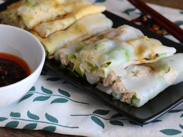 雙味卷腸粉的做法-咸鮮味蒸菜譜-易網健康養生網 雙味卷腸粉的做法-咸鮮味蒸菜譜