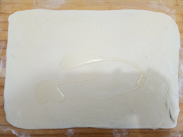 豆角鍋粘卷子的做法-家常味燉菜譜-易網健康養生網 豆角鍋粘卷子的做法-家常味燉菜譜
