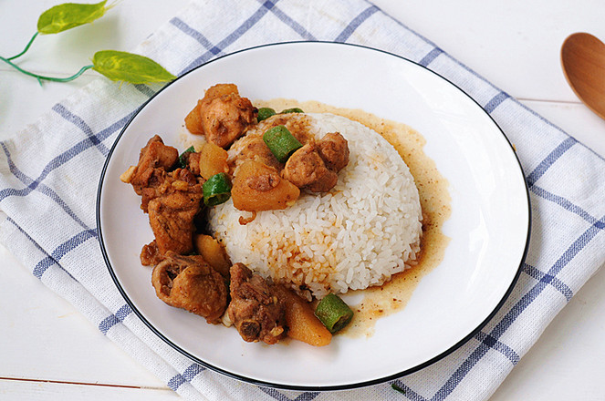 黃燜雞米飯的做法-家常味燒菜譜-易網健康養生網 黃燜雞米飯的做法-家常味燒菜譜