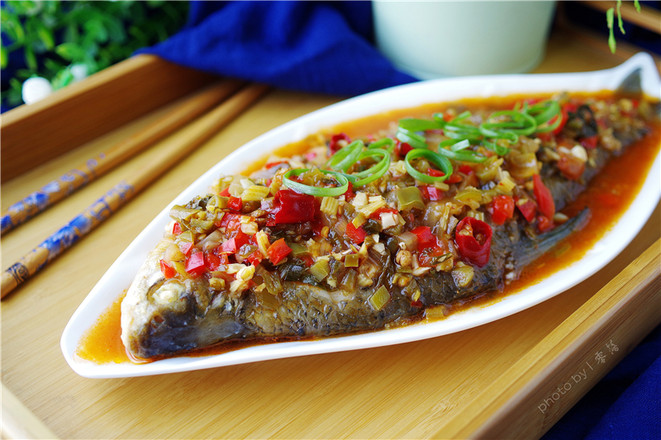 澆汁武昌魚(yú)的做法-酸辣味煮菜譜