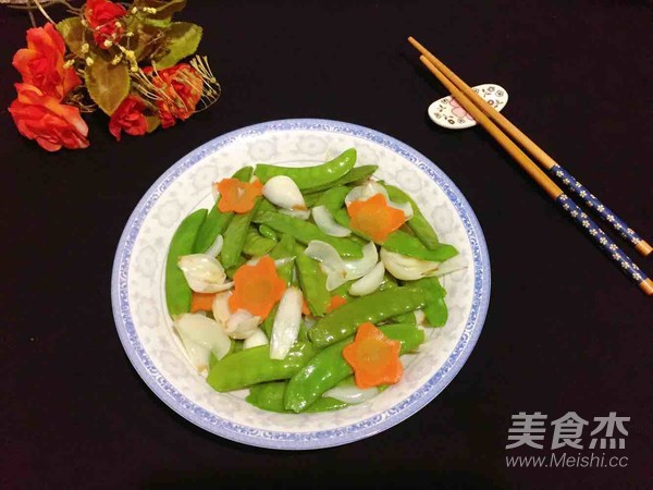 荷蘭豆炒百合的做法-家常味炒菜譜-易網(wǎng)健康養(yǎng)生網(wǎng) 荷蘭豆炒百合的做法-家常味炒菜譜