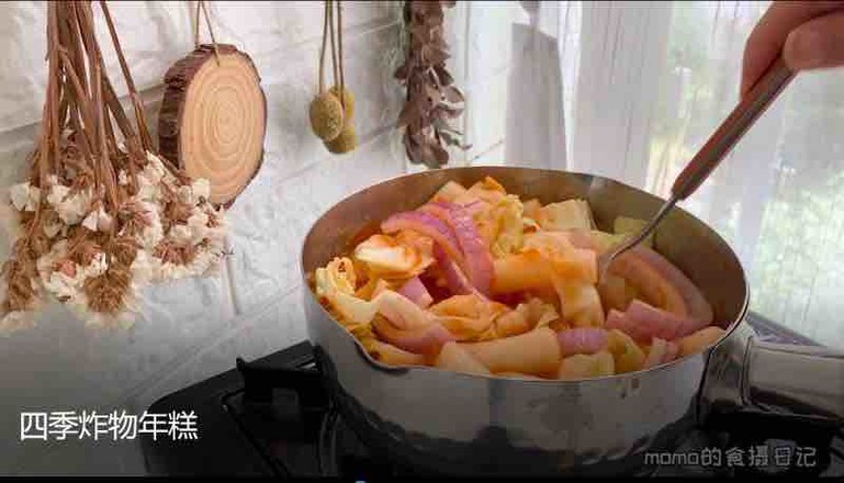 四季炸物年糕的做法-香辣味煮菜譜-易網(wǎng)健康養(yǎng)生網(wǎng) 四季炸物年糕的做法-香辣味煮菜譜