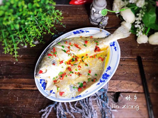 清蒸黃魚的做法-家常味蒸菜譜-易網健康養生網 清蒸黃魚的做法-家常味蒸菜譜