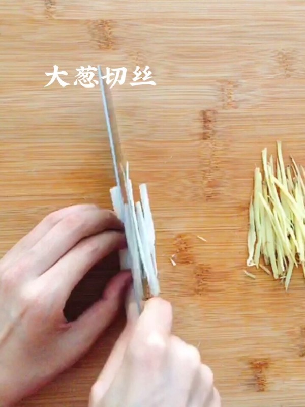 鍋包肉的做法-酸甜味炸菜譜-易網(wǎng)<a href=http://m.aoa7937.com/ target=_blank class=infotextkey>健康養(yǎng)生</a>網(wǎng) 鍋包肉的做法-酸甜味炸菜譜