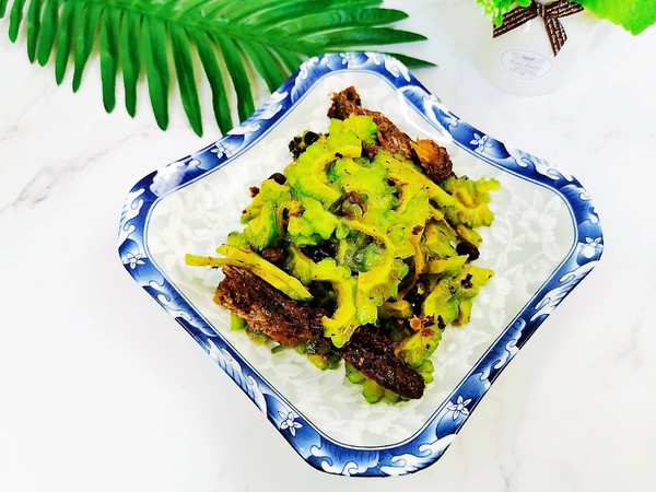 豆豉鯪魚(yú)拌苦瓜的做法-其它口味拌菜譜-易網(wǎng)健康養(yǎng)生網(wǎng) 豆豉鯪魚(yú)拌苦瓜的做法-其它口味拌菜譜