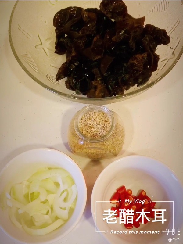 老醋木耳(CUCU有機(jī)醋)的做法-酸辣味拌菜譜-易網(wǎng)健康養(yǎng)生網(wǎng) 老醋木耳(CUCU有機(jī)醋)的做法-酸辣味拌菜譜