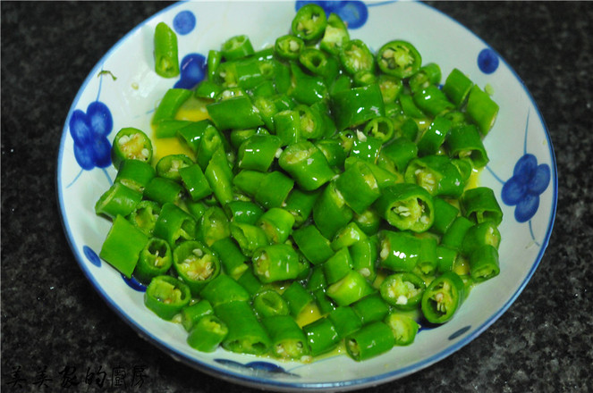 青椒炒面的做法-香辣味炒菜譜-易網(wǎng)健康養(yǎng)生網(wǎng) 青椒炒面的做法-香辣味炒菜譜