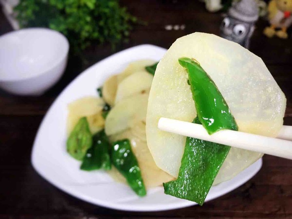 土豆這樣做簡(jiǎn)單又美味的做法-家常味炒菜譜-易網(wǎng)健康養(yǎng)生網(wǎng) 土豆這樣做簡(jiǎn)單又美味的做法-家常味炒菜譜