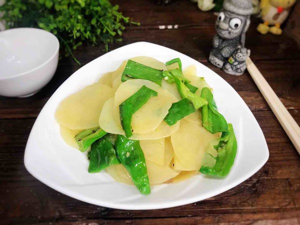 土豆這樣做簡(jiǎn)單又美味的做法-家常味炒菜譜-易網(wǎng)健康養(yǎng)生網(wǎng) 土豆這樣做簡(jiǎn)單又美味的做法-家常味炒菜譜