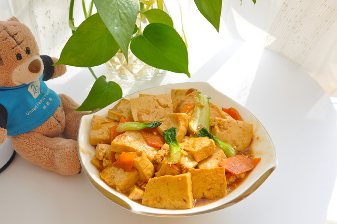 蠔油燉北豆腐的做法-家常味燉菜譜-易網健康養生網 蠔油燉北豆腐的做法-家常味燉菜譜
