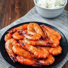 【茄汁油燜大蝦做法】的做法-醬香味燒菜譜