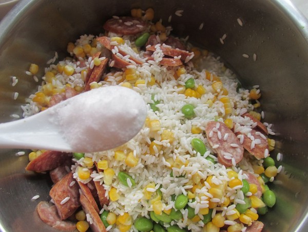 香腸玉米青豆飯的做法-咸鮮味蒸菜譜-易網健康養生網 香腸玉米青豆飯的做法-咸鮮味蒸菜譜