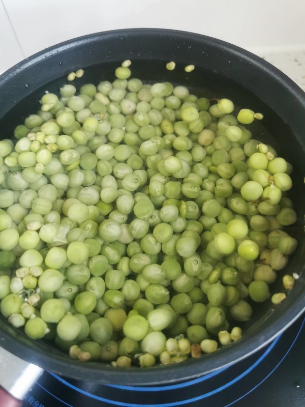 辣炒鮮豌豆的做法-香辣味炒菜譜-易網(wǎng)健康養(yǎng)生網(wǎng) 辣炒鮮豌豆的做法-香辣味炒菜譜