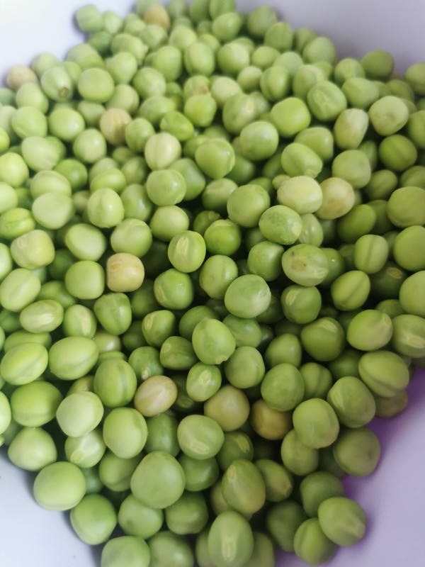 辣炒鮮豌豆的做法-香辣味炒菜譜-易網(wǎng)<a href=http://m.aoa7937.com/ target=_blank class=infotextkey>健康養(yǎng)生</a>網(wǎng) 辣炒鮮豌豆的做法-香辣味炒菜譜