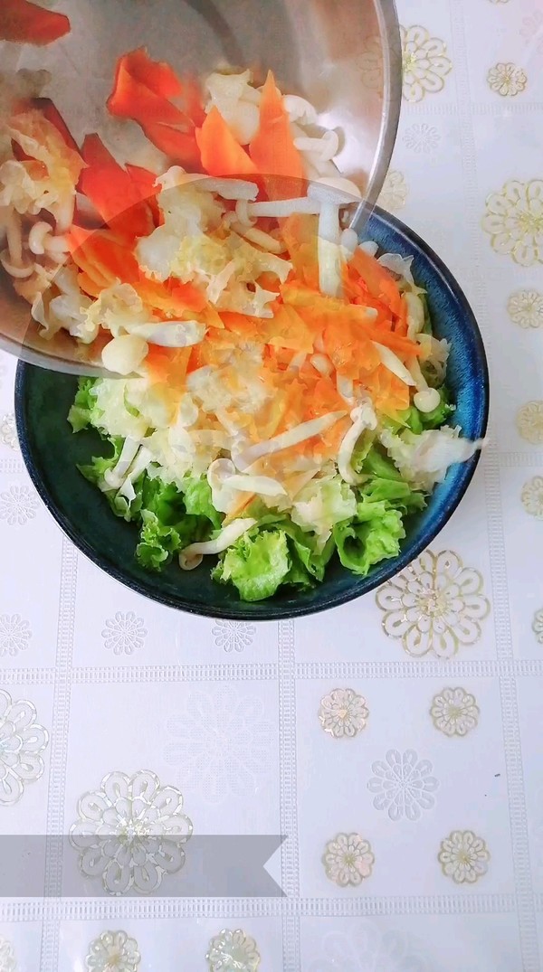 酸甜菌菇拌菜的做法-酸甜味拌菜譜-易網健康養生網 酸甜菌菇拌菜的做法-酸甜味拌菜譜