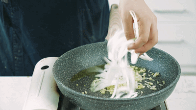 沙茶豬肝的做法-家常味炒菜譜