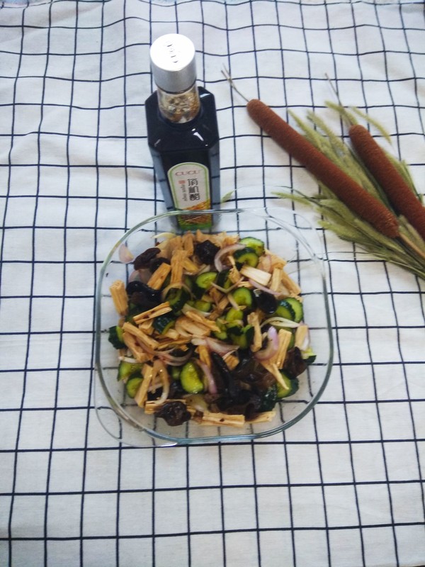 拌花菜的做法-酸辣味拌菜譜-易網健康養生網 拌花菜的做法-酸辣味拌菜譜