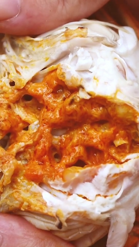 清蒸大閘蟹的做法-咸鮮味蒸菜譜-易網健康養生網 清蒸大閘蟹的做法-咸鮮味蒸菜譜