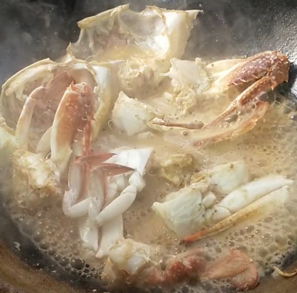 蔥姜梭子蟹的做法-咸鮮味炒菜譜