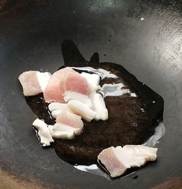 菱角米炒肉的做法-咸鮮味炒菜譜