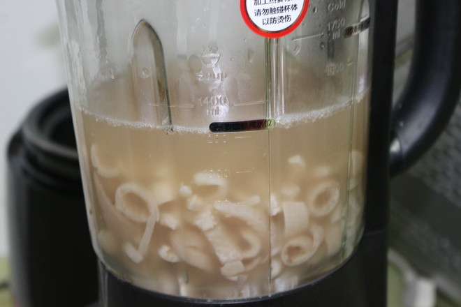 高顏值豬皮凍的做法-家常味拌菜譜-易網(wǎng)健康養(yǎng)生網(wǎng) 高顏值豬皮凍的做法-家常味拌菜譜
