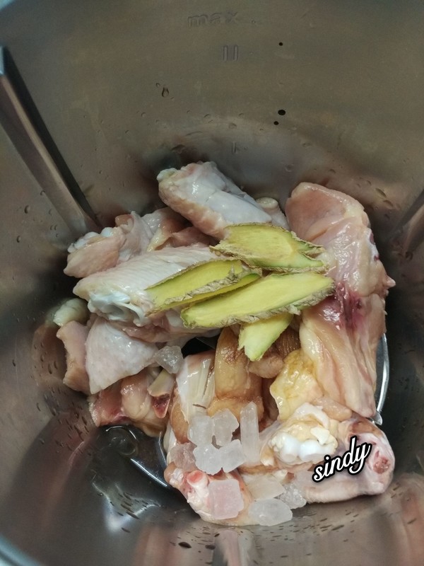 無油紅燒雞翅的做法-咸鮮味燒菜譜