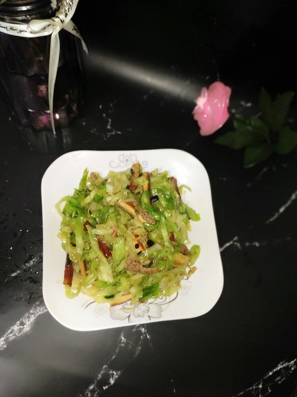 咖喱豆干炒甘藍的做法-咖喱味炒菜譜-易網健康養生網 咖喱豆干炒甘藍的做法-咖喱味炒菜譜