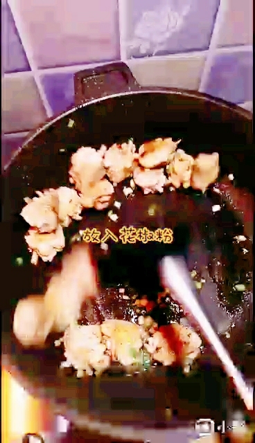 土豆燒雞翅的做法-家常味燒菜譜