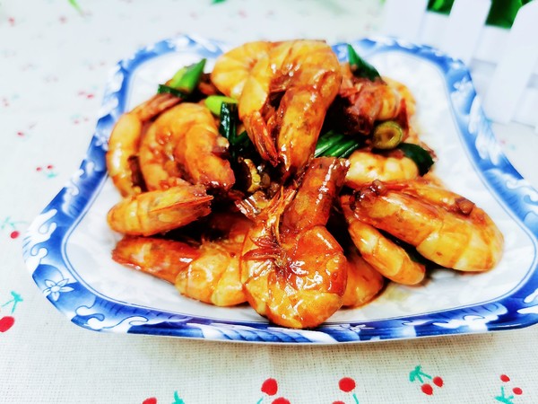 紅燜大蝦的做法-咸鮮味燜菜譜-易網(wǎng)健康養(yǎng)生網(wǎng) 紅燜大蝦的做法-咸鮮味燜菜譜
