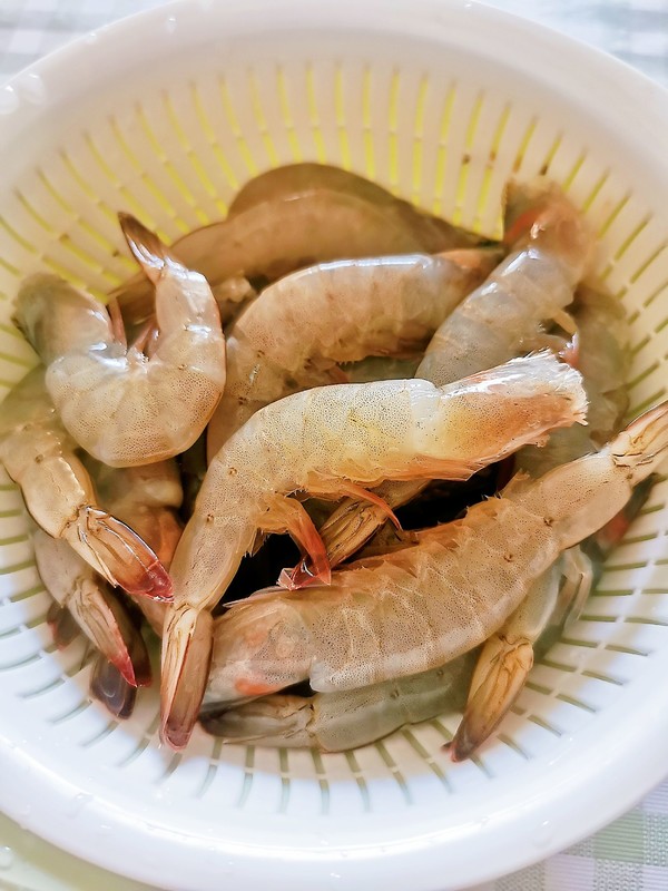 紅燜大蝦的做法-咸鮮味燜菜譜