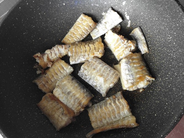 茄汁帶魚的做法-茄汁味燉菜譜-易網健康養生網 茄汁帶魚的做法-茄汁味燉菜譜