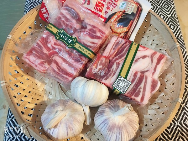 蒜香羊排的做法-蒜香味炒菜譜-易網<a href=http://m.aoa7937.com/ target=_blank class=infotextkey>健康養生</a>網 蒜香羊排的做法-蒜香味炒菜譜