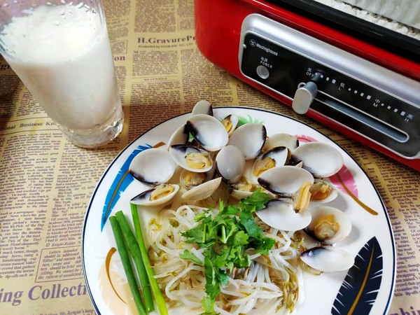 西屋多用鍋之海白豆芽的做法-咸鮮味焗菜譜-易網健康養生網 西屋多用鍋之海白豆芽的做法-咸鮮味焗菜譜