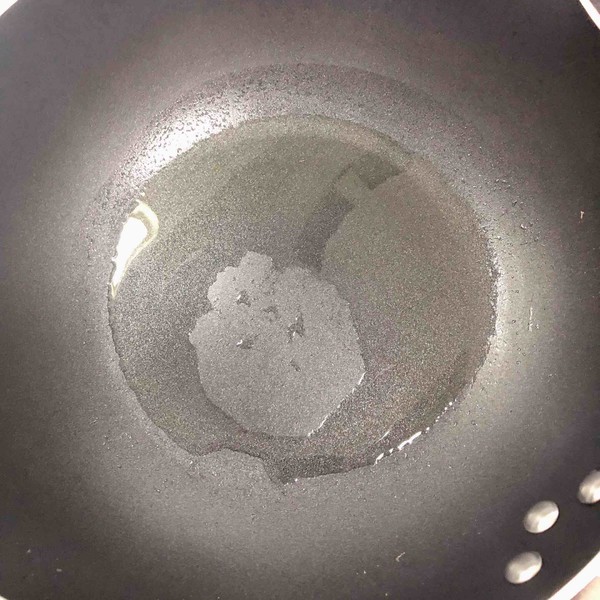 醬爆筆管魷魚(yú)(10分鐘快手菜)的做法-醬香味炒菜譜-易網(wǎng)健康養(yǎng)生網(wǎng) 醬爆筆管魷魚(yú)(10分鐘快手菜)的做法-醬香味炒菜譜
