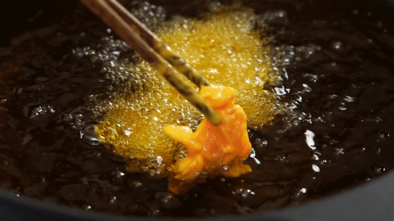 雞腿燴鮮菇【孔老師教做菜】的做法-家常味炒菜譜-易網(wǎng)健康養(yǎng)生網(wǎng) 雞腿燴鮮菇【孔老師教做菜】的做法-家常味炒菜譜