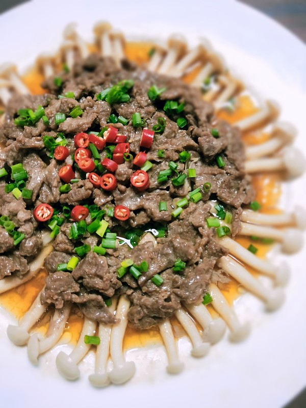 《白玉菇蒸牛肉》的做法-家常味蒸菜譜-易網(wǎng)健康養(yǎng)生網(wǎng) 《白玉菇蒸牛肉》的做法-家常味蒸菜譜