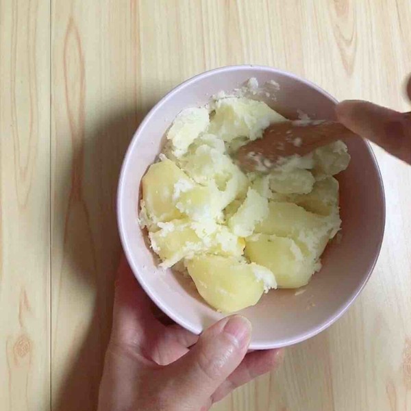 天婦羅土豆蝦球的做法-咸鮮味炸菜譜-易網(wǎng)健康養(yǎng)生網(wǎng) 天婦羅土豆蝦球的做法-咸鮮味炸菜譜