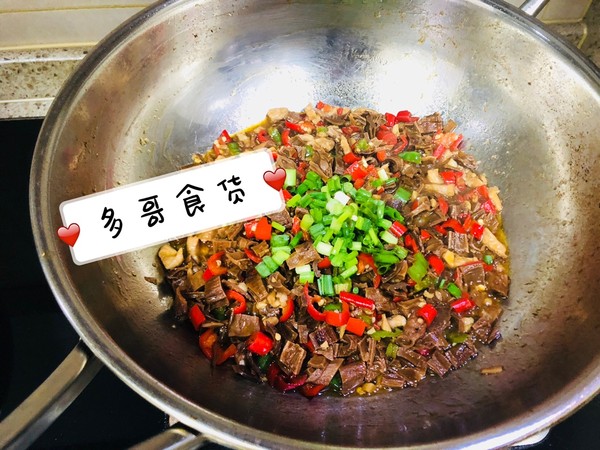 下飯菜~辣椒炒筍干的做法-香辣味炒菜譜-易網(wǎng)健康養(yǎng)生網(wǎng) 下飯菜~辣椒炒筍干的做法-香辣味炒菜譜