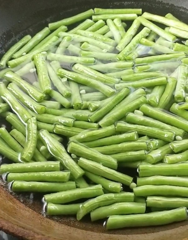 涼拌豇豆角的做法-咸鮮味拌菜譜