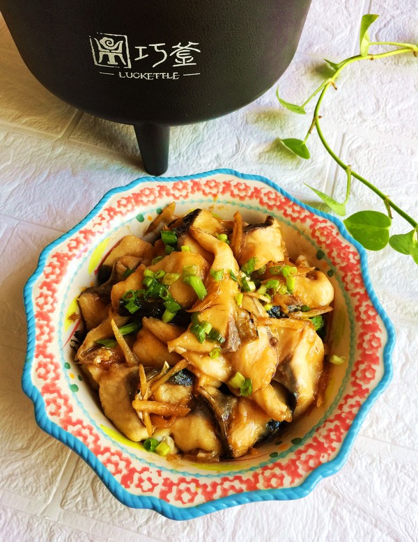 黑木耳蒸魚片的做法-家常味蒸菜譜-易網健康養生網 黑木耳蒸魚片的做法-家常味蒸菜譜