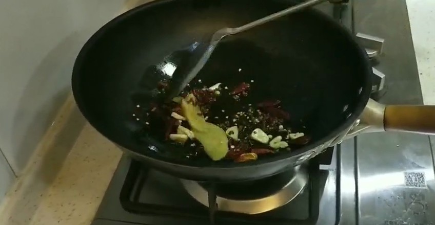 家常風味花蛤的做法-家常味燒菜譜