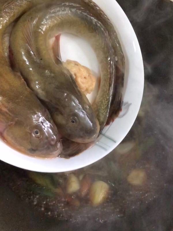 醬油水海蠣魚的做法-咸鮮味煮菜譜