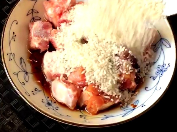粉蒸排骨的做法-咸鮮味蒸菜譜