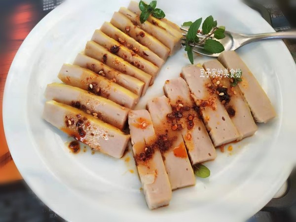 手工魚(yú)糕的做法-魚(yú)香味蒸菜譜