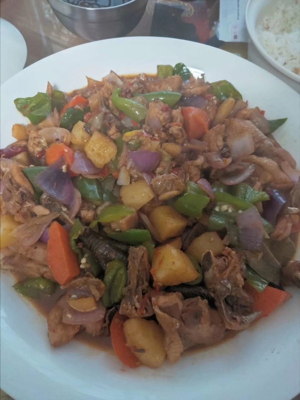 新疆大盤雞。的做法-香辣味燉菜譜-易網(wǎng)健康養(yǎng)生網(wǎng) 新疆大盤雞。的做法-香辣味燉菜譜