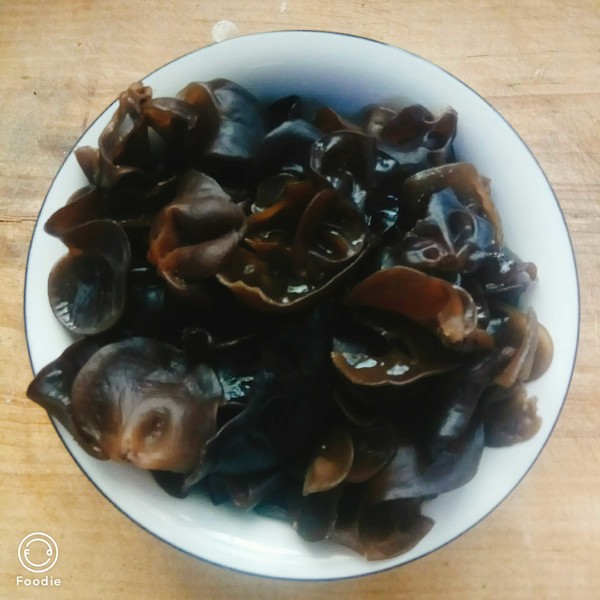 美味木耳的做法-家常味炒菜譜